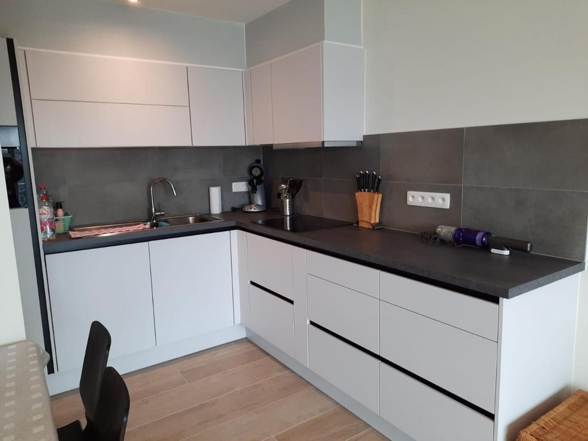 Appartement Premium Holidays - Charming Studio Sparrow Near The Beach Of Coxyde Extérieur photo